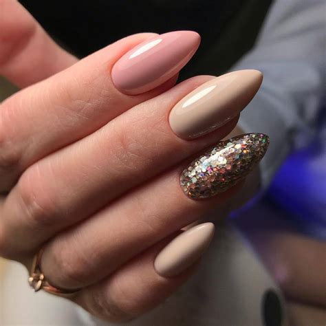 25 best nude nail art designs to try in 2023