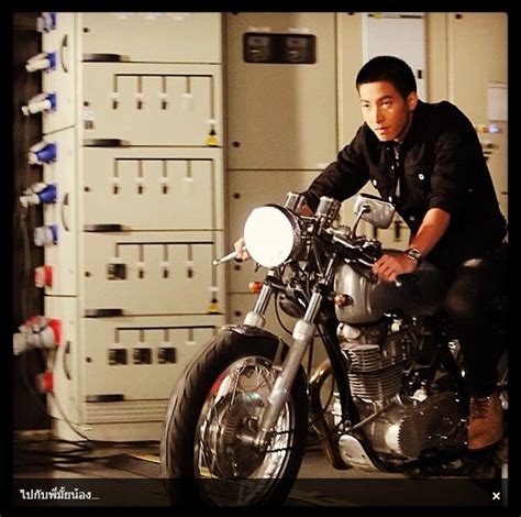 'โตโน่ แตงโม' รักของเขาและเธอเริ่มเป็นข่าวในเดือนมิ.ย.ปี 56 ทั้งคู่ผ่านทั้งทุกข์ ทั้งสุข ทั้งมรสุม ก.ค.ปี 58 ดูเหมือนทุกอย่างจะจบลงพร้อมกับที่. เกาะกระแส พาชมมอเตอร์ไซค์คันรักของ โตโน่ SR400 - Motorival.com