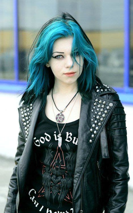 Gothgothicleathercolored Hairblue Hair Chicas Punky Muchachas