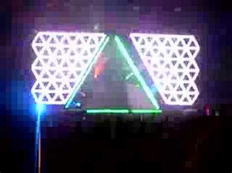We didn't expect much from it, we played on a small stage, but people seem to know us here too. Daft Punk Live @ Pukkelpop 2006 Great quality - YouTube