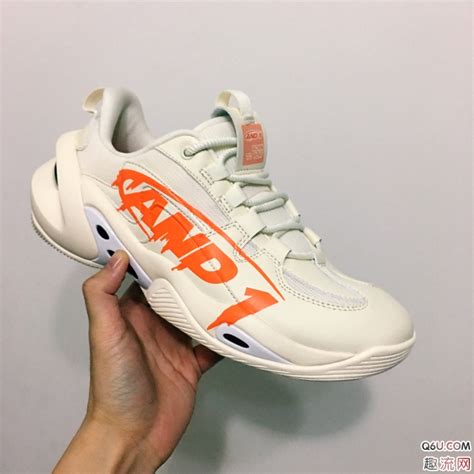 And1 Crossover Racer开箱测评 And1 Crossover Racer上脚图赏析