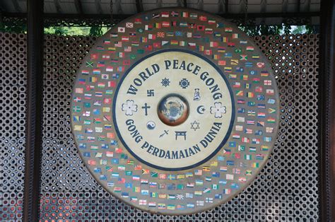 World Peace Gong Mahatma Gandhi Memorial Museum Delhi I Flickr