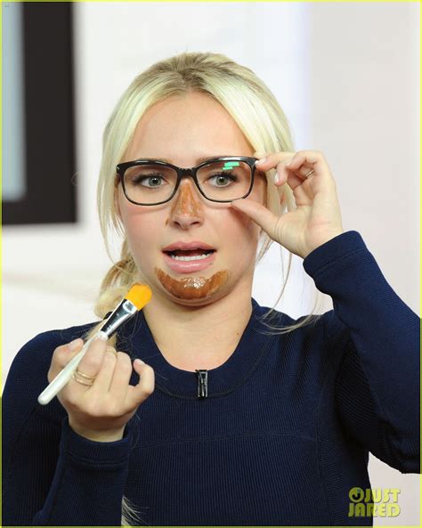 Hayden Panettiere Gets Covered In Nutella On Style Code Live Photo