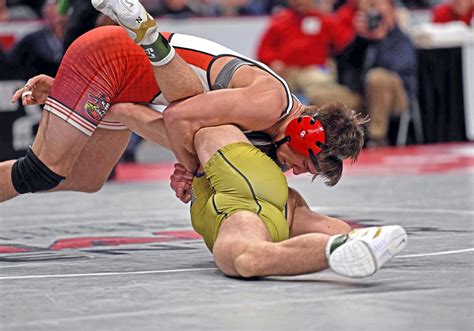 Frazier Wrestler Thayne Lawrence Falls Short In Controversial Piaa