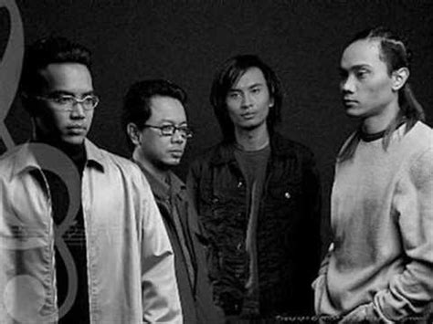 ★ download mp3 rahasia pohon cemara gratis, ada 20 daftar lagu sia yang bisa anda download. EXISTS (Ezad) - Rahsia Pohon Cemara - YouTube