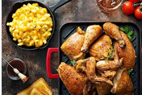 Meatloaf and fried chicken are also popular choices that go well with the cheesy side. What Goes with Mac and Cheese: 15 Delish Sides - Jane's ...