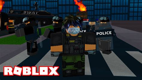 I Joined The Fbi In Roblox Youtube