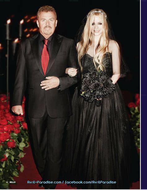 Avril Lavigne And Chad Kroeger 2013 Black Wedding Dresses Celebrity Bride Black Wedding