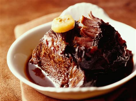 Joue de boeuf confite à la moelle Recette
