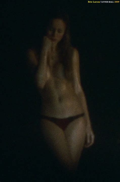 Brie Larson Nude Pics Page 4
