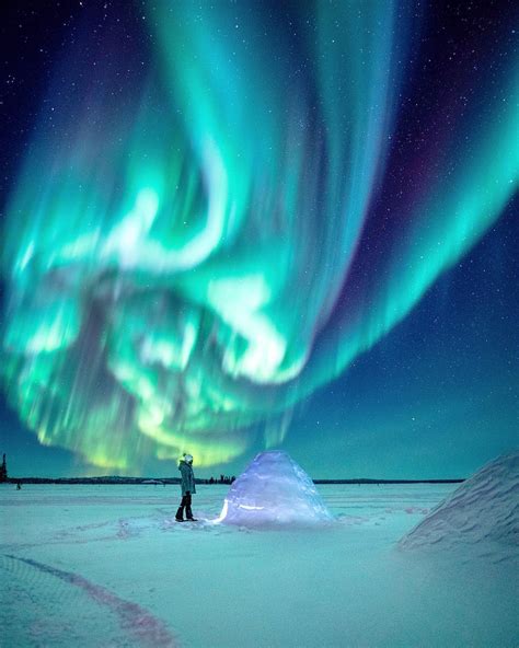 Aurora Borealis over Canada : pics