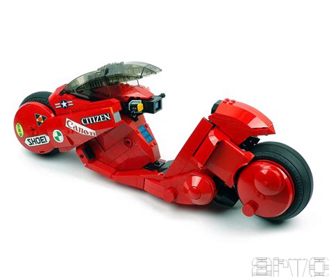 Tren gaya motor zaman sekarang sudah mulai berubah, sekarang motor bergaya klasik kembali yooo, bagi kalian para pecinta motor klasik ataupun motor jadul, dalam ulasan video kali ini yt. Kaneda's Bike from anime classic Akira, made from LEGOS ...