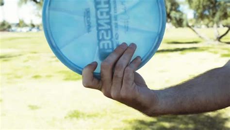 So do everything you can to not take your approach game for granted and practice it as much as possible. How to Throw Approach Shots/Upshots: 11 Disc Golf Approach ...