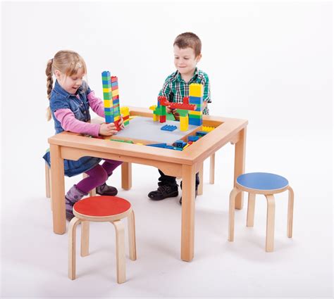 Lego Duplo Play Table With 4 Chairs And 144 Duplo Building Bricks