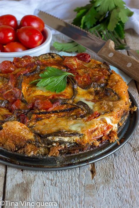 La ricetta originale delle polpette alle melanzane viene dal meridione, un classico della tipica cucina siciliana, un piatto che ogni donna. PASTICCIO MELANZANE AL FORNO ricetta semplice con pochi ...