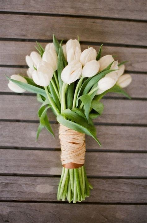 50 White Tulip Wedding Ideas For Spring Weddings Page 2 Hi Miss Puff