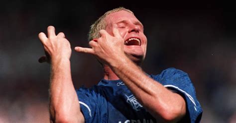 Son zamanlarda rastlanan en hircin futbolculardan biridir. Paul Gascoigne: I received IRA death threat after flute ...
