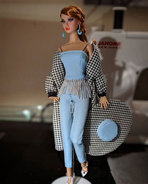 Sanfranciscobarbie Sur Instagram Poppy In Her New Ooak Outfit