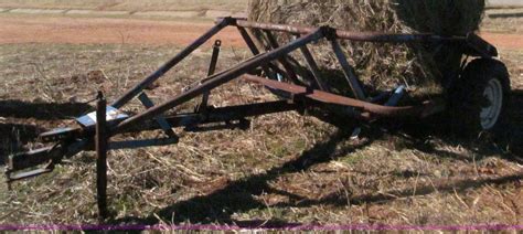Priefert Round Bale Hay Buggy In Ringling Ok Item E7527 Sold