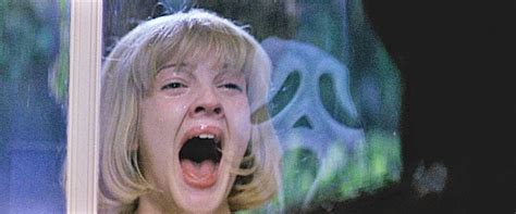 Scream Movie Review And Film Summary 1996 Roger Ebert