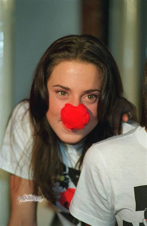 melanie c red nose day spice girls appealing spices singer london women spice