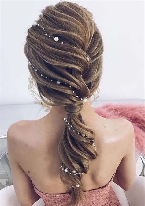 You are free to experiment with different types of braids. 40 Different Types Of Braids For Hairstyle Junkies and Gurus