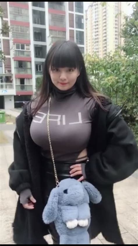 【画像】中国のsnsで胸の大きい女探すのが楽しすぎる あらまめ2chあらまめ2ch