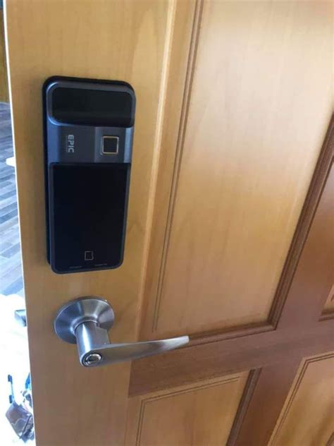 4.4 out of 5 stars. EPIC 5G Digital Lock for HDB Timber Bedroom Door, Unlock ...