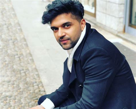 Guru randhawa lyrics and videos with song quotes and beautiful pictures. Guru Randhawa unveils devotional song 'Satnam Waheguru'