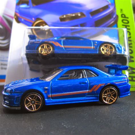 Hot wheels premium car culture japan historic 3 nissan skylıne. HumWheels: Hot Wheels Nissan Skyline GT-R
