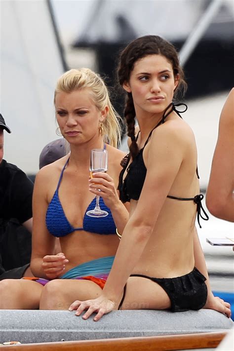 Celebrity Exclusive Showcase Emmy Rossum Shameless Candids Hot Bikini
