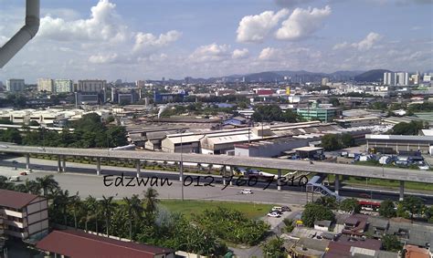 Located in the heart of jakarta, close to mega kuningan business district and surrounded by shopping malls, schools and hospitals. JualBeliRumah-Edzwan.blogspot.com: Apartment Taman Medan ...