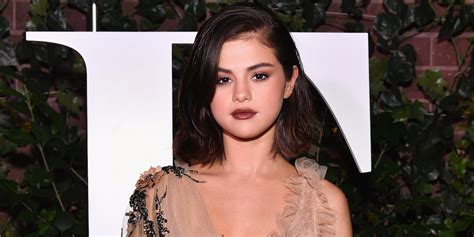 Selena Gomez Opens Up About Being A Young Hollywood Star Business Insider