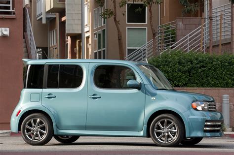 Used 2013 Nissan Cube For Sale Pricing And Features Edmunds