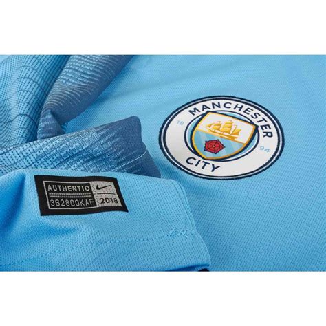 Chelsea war schon immer ein sehr bunter verein. 2018/19 Kids Nike Kevin De Bruyne Manchester City Home ...