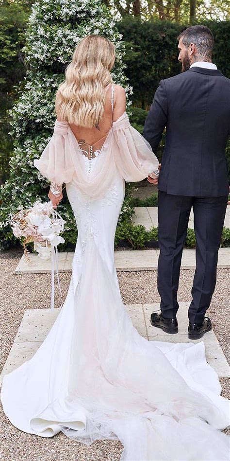 The wedding dresses come in so many different styles and if you are looking for a way to lots of celebrities wear the mermaid dresses on their glamorous events, so if you want to have your own you will fall in love with every single one of the designs and you will find it hard to pick just one favorite. 30 Mermaid Wedding Dresses You Admire | Wedding dresses ...