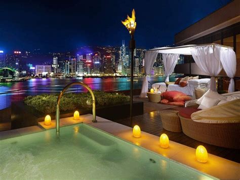 The 7 Sexiest Honeymoon Suites In The World Romantic Hotel Luxury
