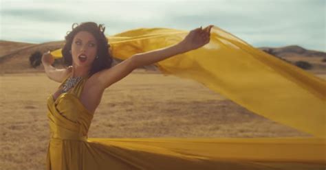 Taylor Swifts Wildest Dreams Video Is So Glam We Cant Stand It