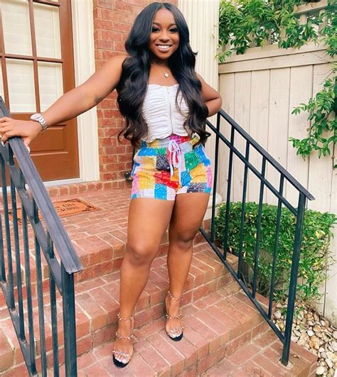 Reginae Carter Tells Critics To Go To Hell After She Supposedly Got