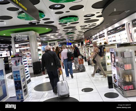 Airline Gates High Resolution Stock Photography And Images Alamy