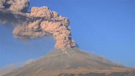 Volcán Popocatépetl Registra Explosión De 25 Kilómetros De Alto El