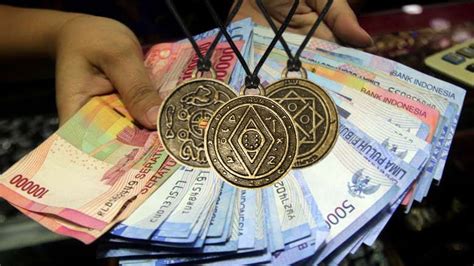 It has a current circulating supply of 39.7 thousand coins and a total volume exchanged of rm886,180,383. Harga Money Amulet Indonesia - YouTube
