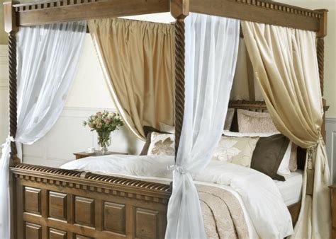 Four Poster Bed Curtains And Drapes Handmade In The Uk Canopy Bed