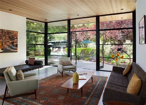 Fill your cart with color today! 20 Living Rooms with Floor-to-Ceiling Windows | Home ...
