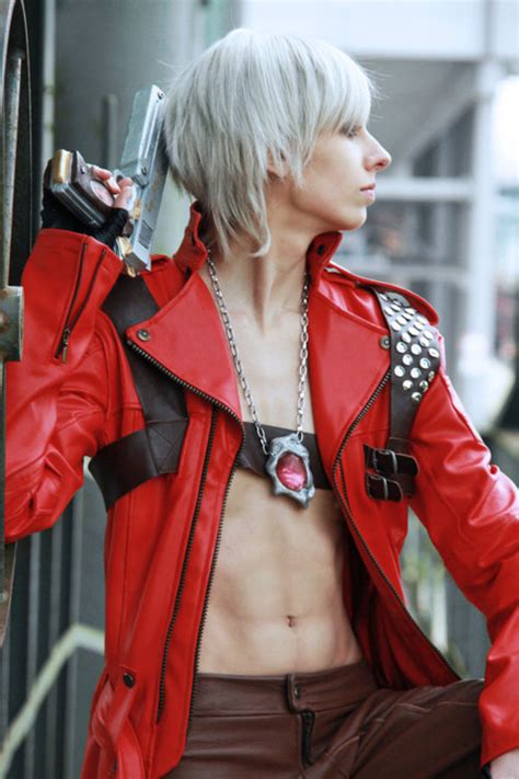 Dante Devil May Cry Cosplay