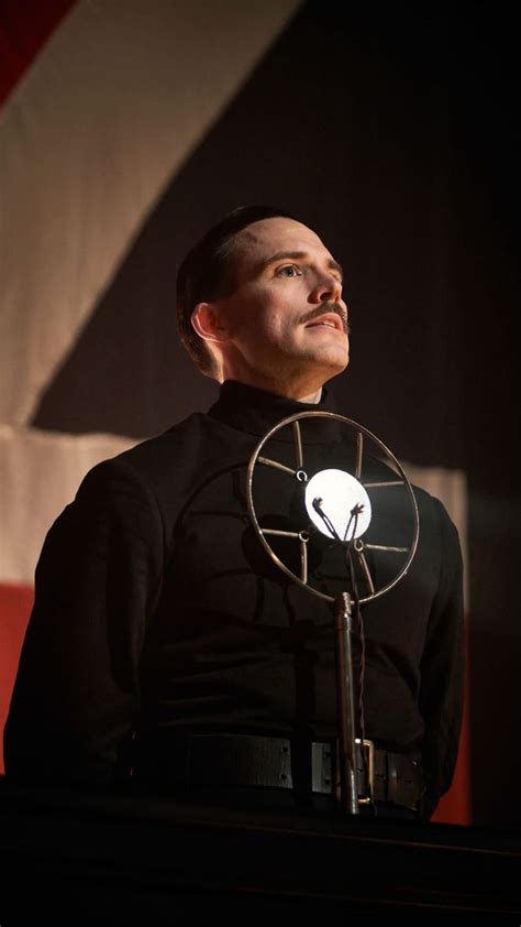 Peaky blinders is set to return for season 5, in which sam claflin takes on the role of controversial politician oswald mosley. Sam Claflin as "Sir Oswald Mosley" in BBC's Peaky Blinders ...