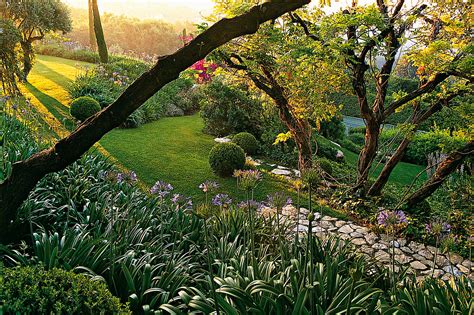 7 idées pour créer un jardin de style méditerranéen [2019] | Détente Jardin