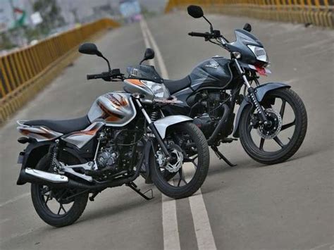Switchgear is good quality, and new, softer palm grips provide good comfort. Bajaj Discover 125 M - CycleChaos