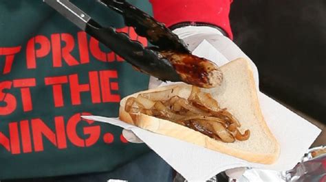 The Insane Rule Introduced By Bunnings For Their Sausage Sizzles Triple M