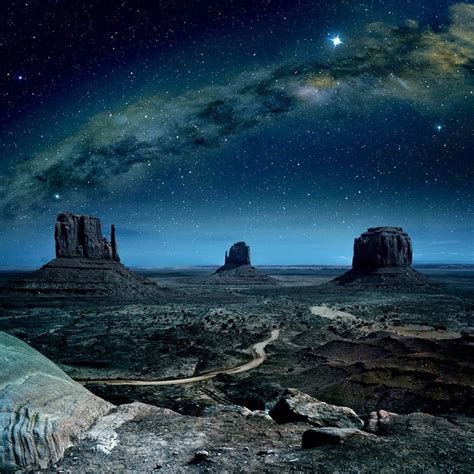 15 Of The Most Fantastic Photos Of The Monument Valley Ever Captured